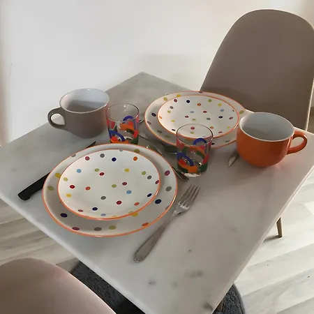 Independant Logis Des Moulins Apartament Noyant-la-Plaine