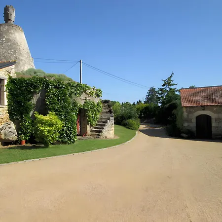 Independant Logis Des Moulins Noyant-la-Plaine